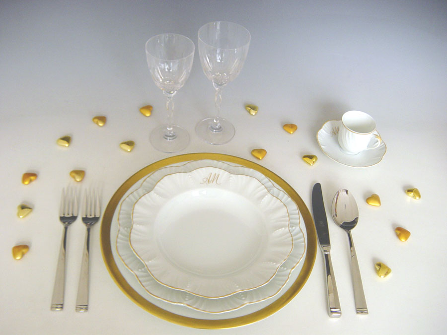 Servizio tavola ´Romance Filo e Sigla oro´