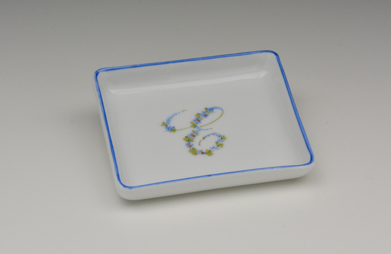 Vassoietto  Sigla fiorita con Filetto Azzurro