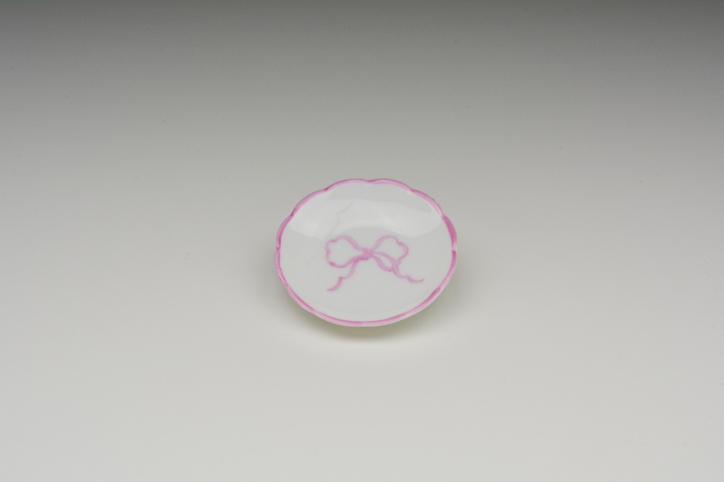 Piattino con nastrino e filo Rosa