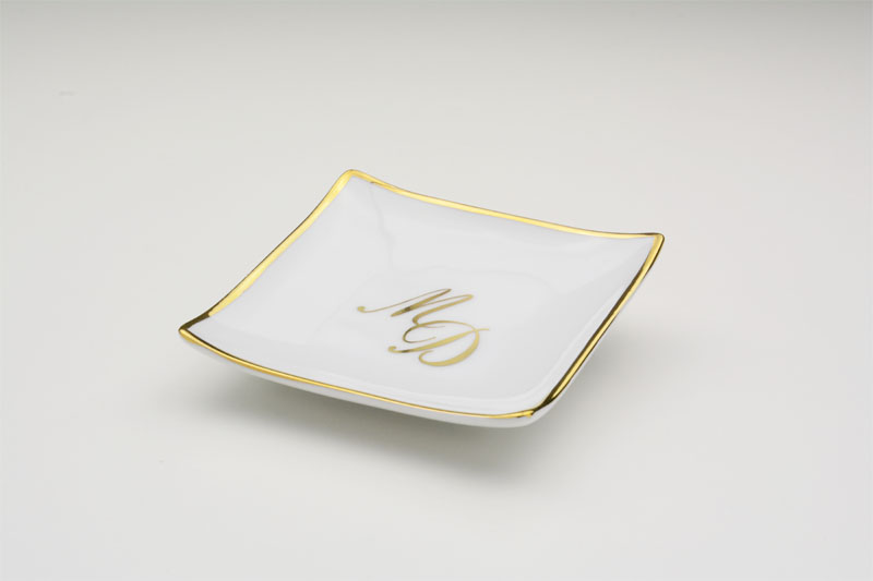 Vassoietto Girard 9x9 con sigla e filo oro