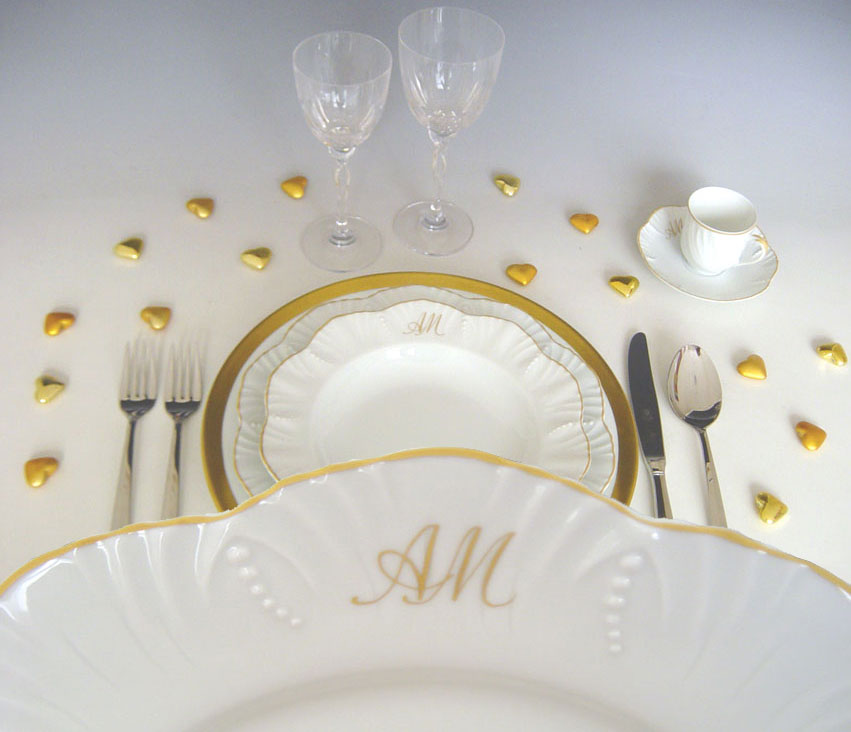 Servizio tavola ´Romance Filo e Sigla oro´
